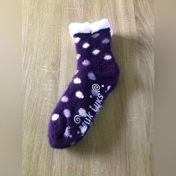 NWOT … MUK LUKS Gripper Socks - Picture 1 of 3